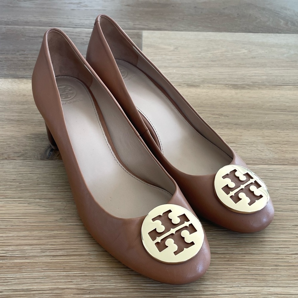 Tory Burch Chelsea Pumps - Royal Tan Size 11